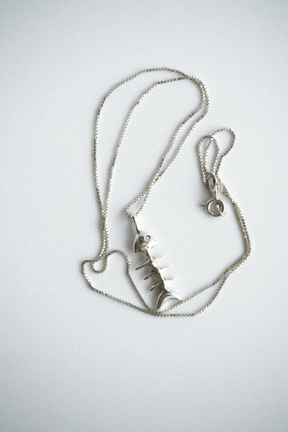 Fishbone necklace