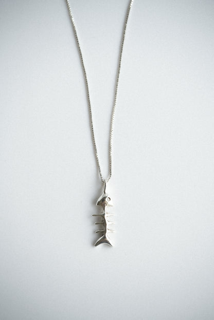 Fishbone necklace