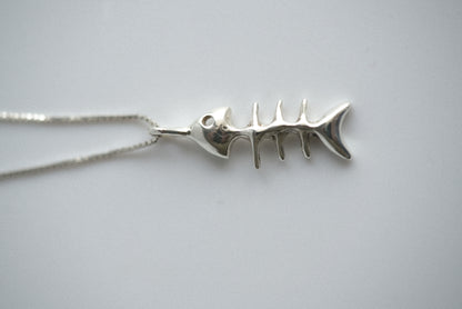 Fishbone necklace